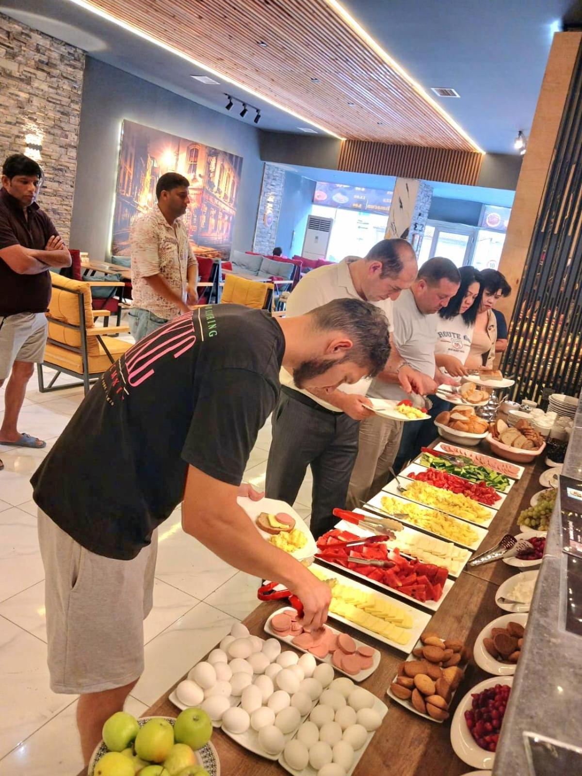 באקו Ariva Center Hotel Xetai מראה חיצוני תמונה