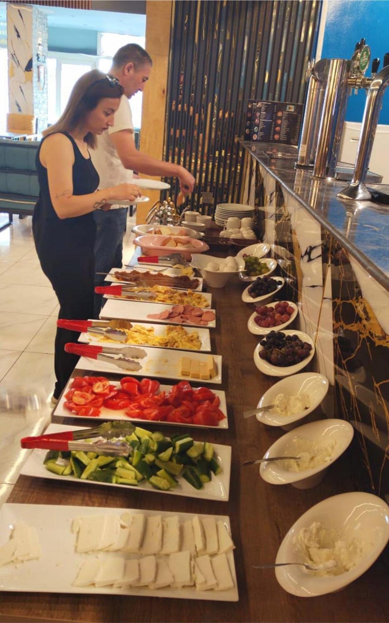 באקו Ariva Center Hotel Xetai מראה חיצוני תמונה